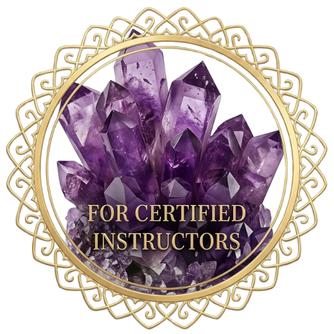 Oficiální pečeť pro certifikované instruktorky Yoga & Vision Academy® s krystalem ametystu.